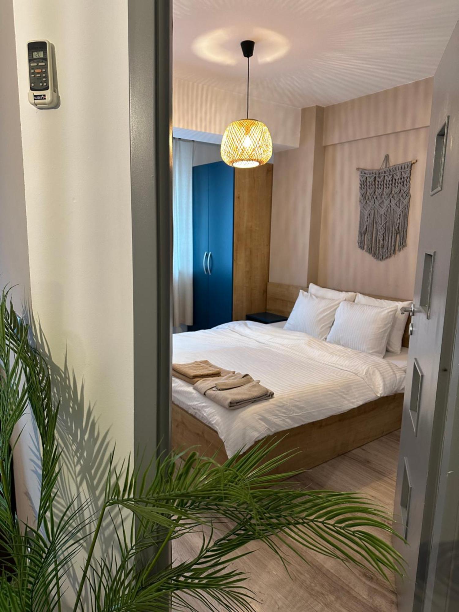 Modern Flat - Apartament Nou Aproape De Spital Si Aeroport Iasi Bagian luar foto